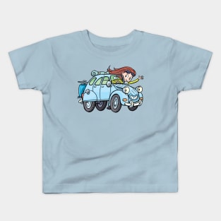 girl goes on vacation to France Kids T-Shirt